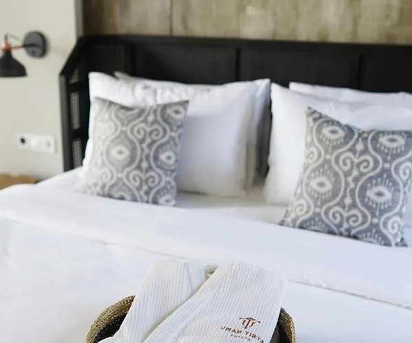 Umah Tirta Estate Hotel