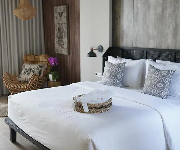 Umah Tirta Estate Hotel 3*